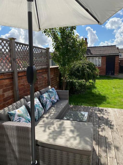 Spacious Victorian Townhouse With Cathedral Views Lincoln Kültér fotó